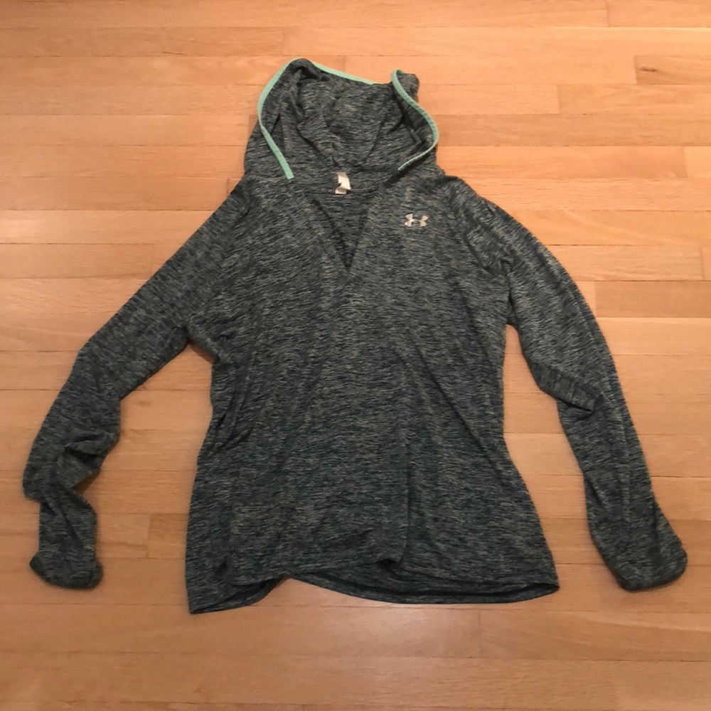 Under armor sweatshirt